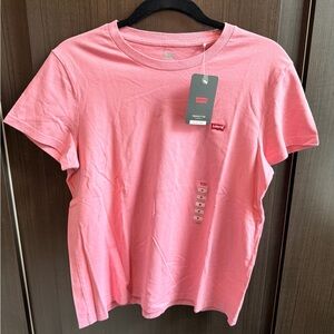 Levi's Soft Pink Short Sleeve Tee